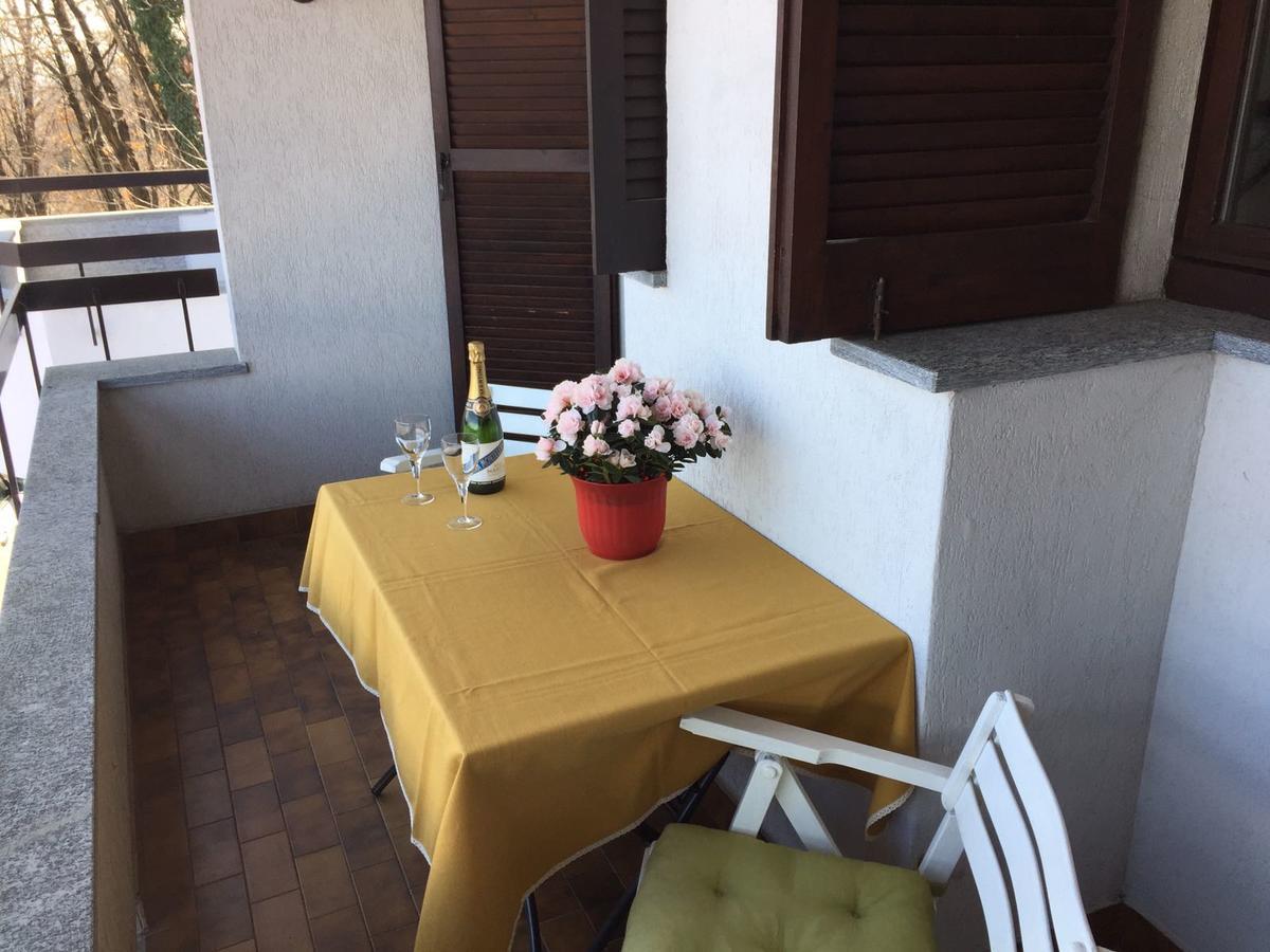 Thommy Apartment Stresa Bagian luar foto