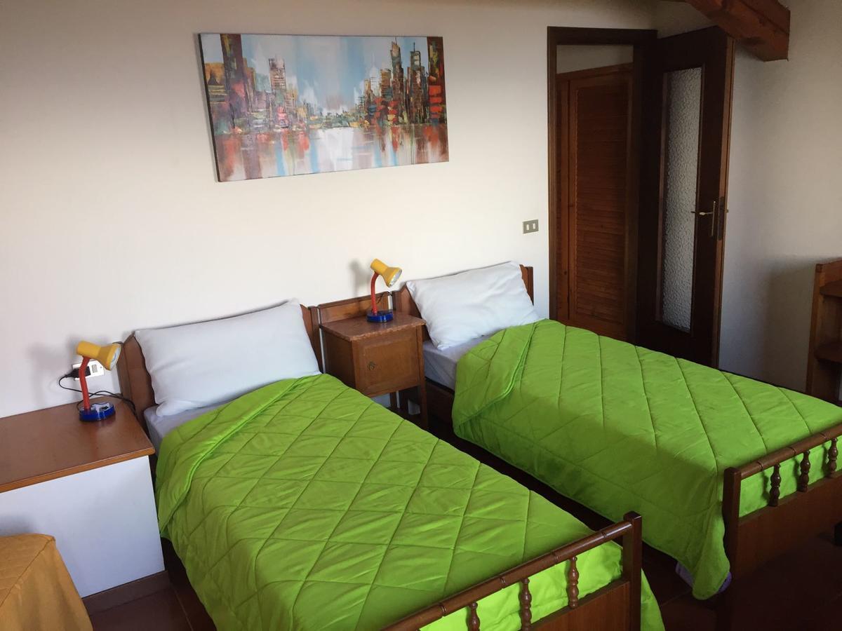 Thommy Apartment Stresa Bagian luar foto